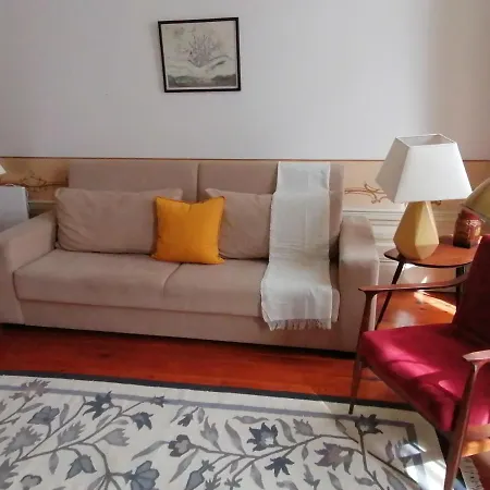 Alvares Cabral Apartamento B Apartment Porto