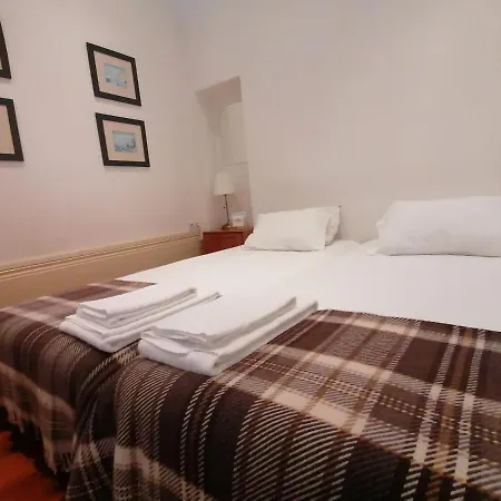Apartment Alvares Cabral Apartamento B